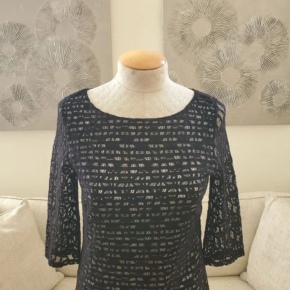 Banana Republic Lace Trim Top sz 6 - Picture 5 of 14